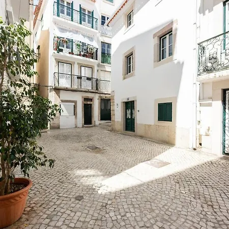 Alfama Cozy Лиссабон